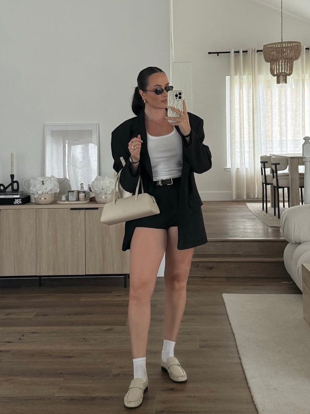Go to casual blazer outfit for spring - Abercrombie is currently 25% off sitewide for the LTK Spring Sale 

#LTKSaleAlert #LTKootd #LTKSpringSale