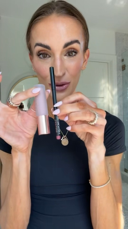 new lip combo i have been loving lately! 💗 gloss in shade ‘skinny dip’ and liner in shade ‘rosewood’  💄 

#LTKgrwm #LTKBeauty