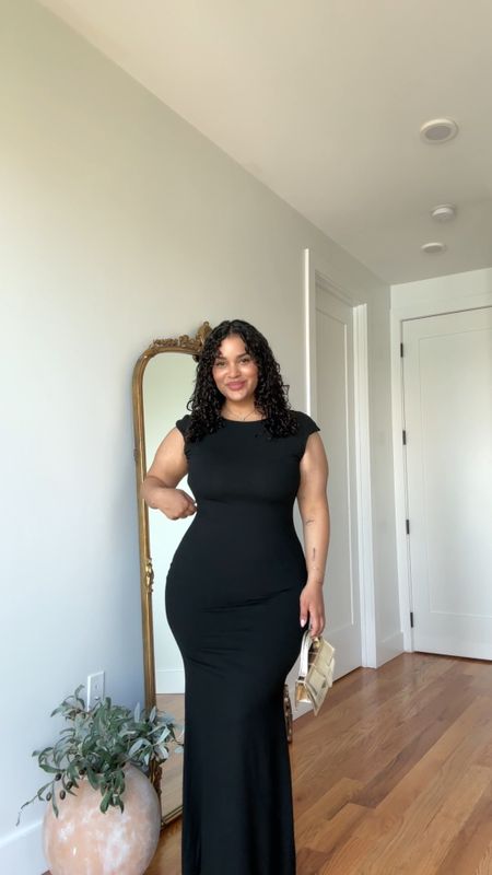 In shapewear I’m wearing a large and dress a large ! 

#LTKStyleTip #LTKPlusSize