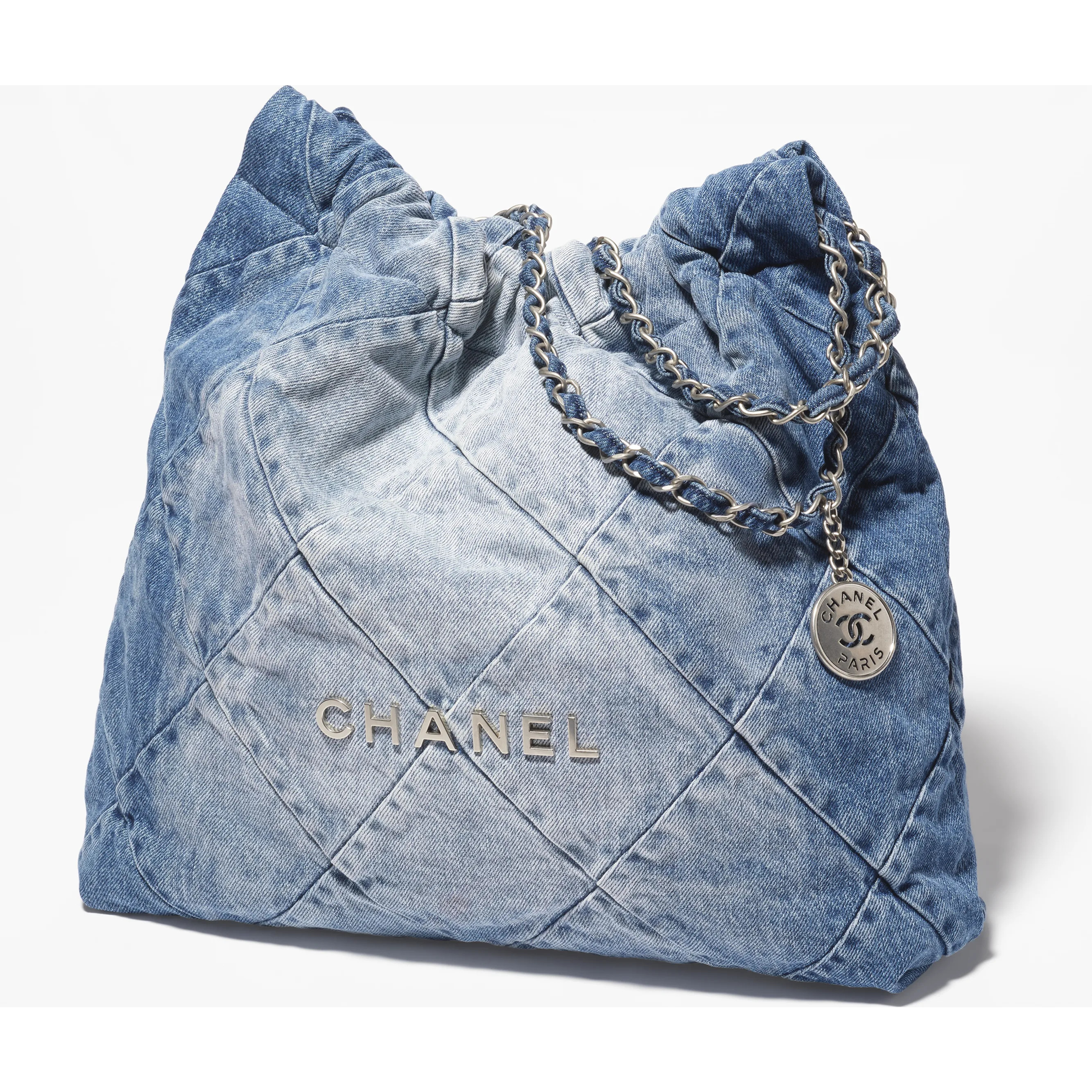 CHANEL 22 Handbag | Chanel, Inc. (US)