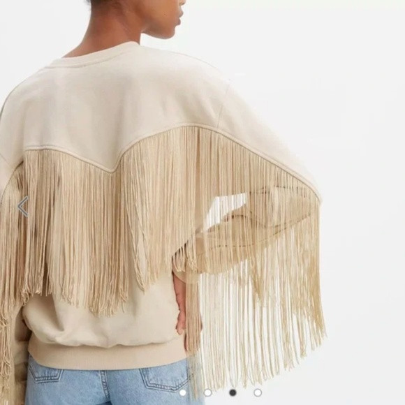 NEW Levi’s Countrycore Fringe ASHLEY CREWNECK SWEATSHIRT S | Poshmark