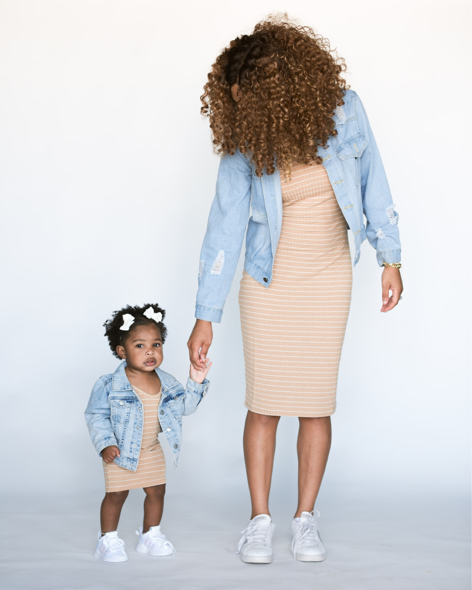 Shop those mommy and me outfits now.


Mommy and me, fall fashion, fall outfits 

#LTKkids #LTKFind #LTKfamily