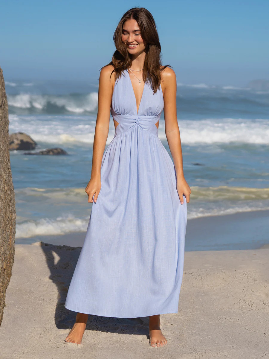 Light Blue V Neck Plaeted Beach Dress & Reviews - Light Blue - Sustainable Beach Dress | BERLOOK | BERLOOK