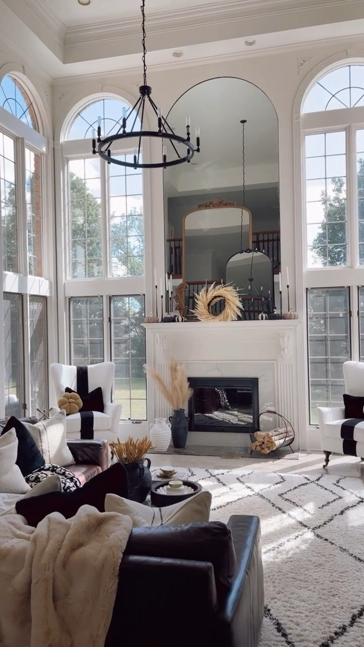 Shop my home 🤍
#arhaus #potterybarn #kirklands #ltk

#LTKsalealert #LTKSeasonal #LTKhome