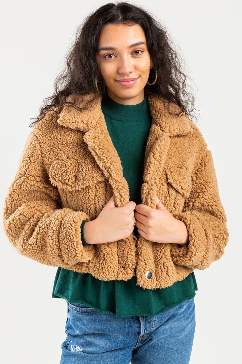 Beth Cropped Teddy Coat | Francesca’s Collections