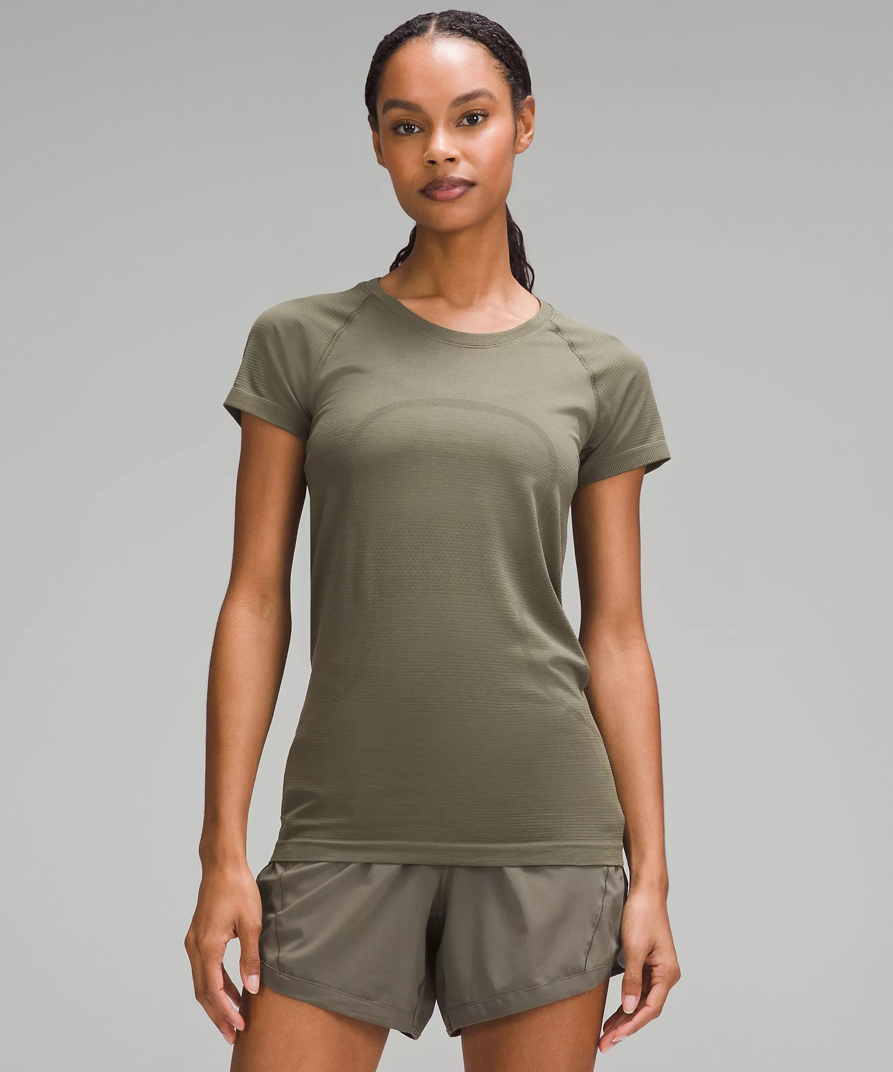 Swiftly Tech Short-Sleeve Shirt 2.0 | Women's Short Sleeve Shirts & Tee's | lululemon | Lululemon (US)