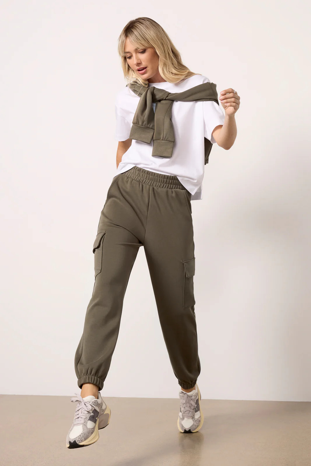 Ari Cargo Jogger | Evereve