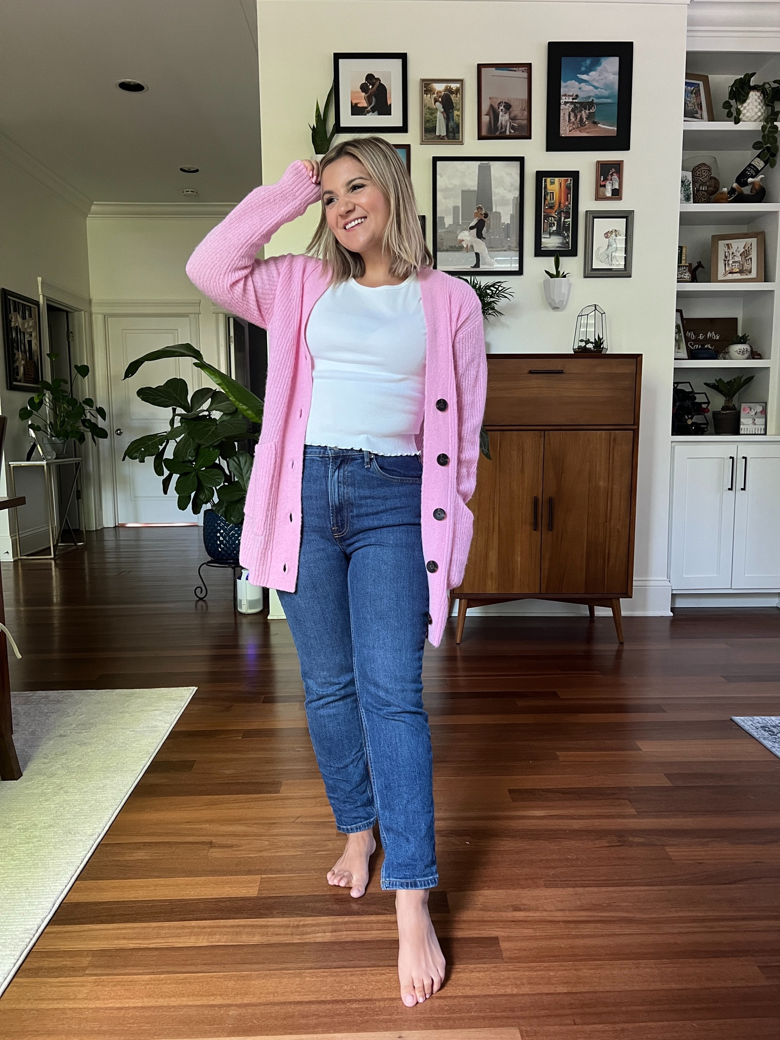 Sweater - XS
Jeans - 26 cropped inseam 
Everlane sale 

#LTKunder100 #LTKsalealert