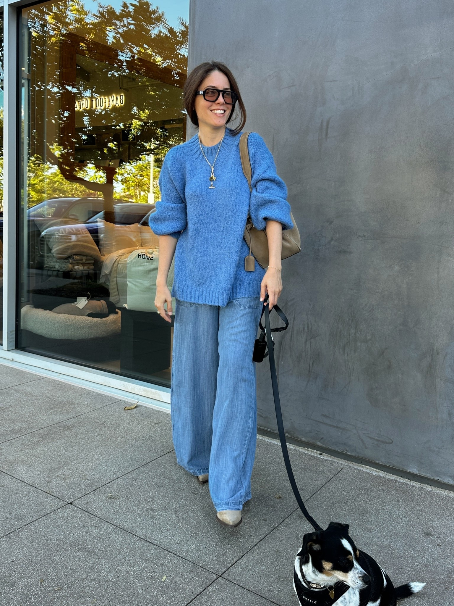 Casual comfy dinner outfit 💙

#LTKSeasonal #LTKdayinmylife #LTKPetite