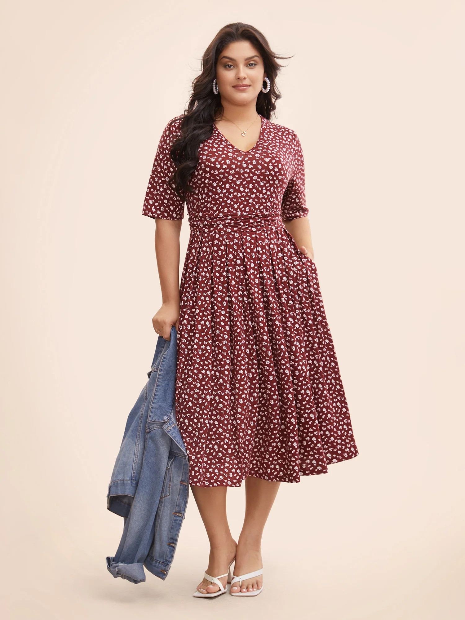 Ditsy Floral Ruched Elastic Waist Dress | Bloomchic