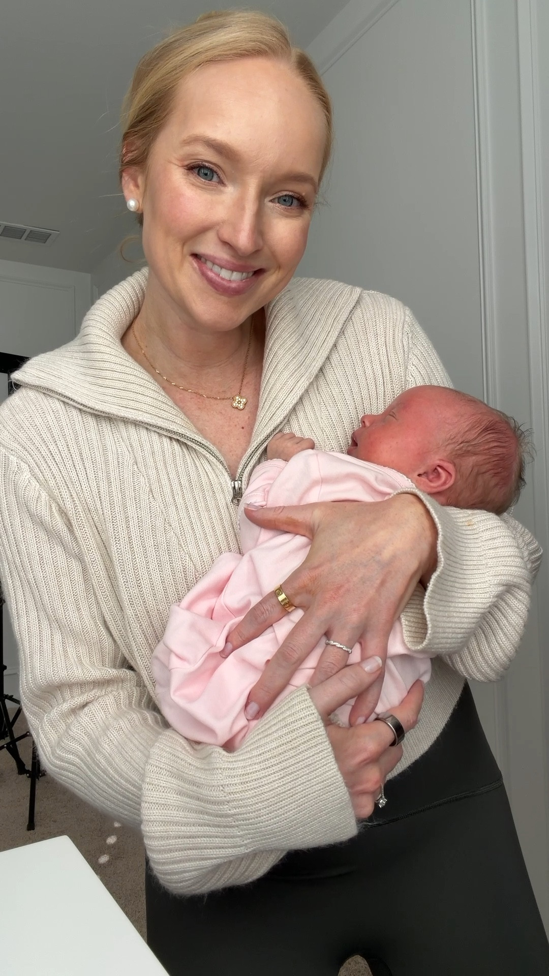 Casualom outfit of the day! Wearing my favorite leggings (size medium, doesn’t hurt to size up in them!) and a cropped zip sweater I’ve had a few years (size medium) 

Spanx promo code: AMANDAJOHNXSPANX 

#LTKBaby #LTKActive #LTKSeasonal