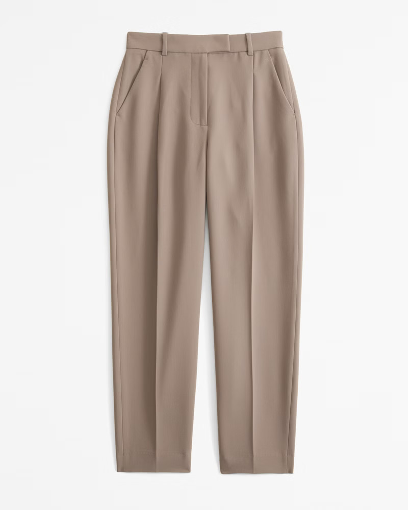 Curve Love Ankle Grazing Tapered Tailored Pant | Abercrombie & Fitch (US)