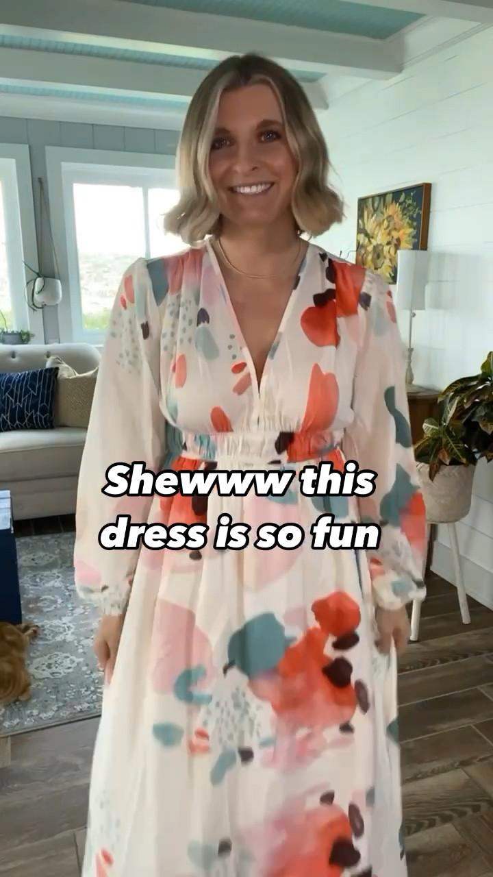 This #amazondress is giving #springvibes 
:
🚨It takes longer to ship 🚨 If you’re wanting as an #easterdress pay attention to shipping dates 
:
I’m 5’3 130lbs and wearing size small. 

#LTKVideo #LTKSeasonal #LTKfindsunder50