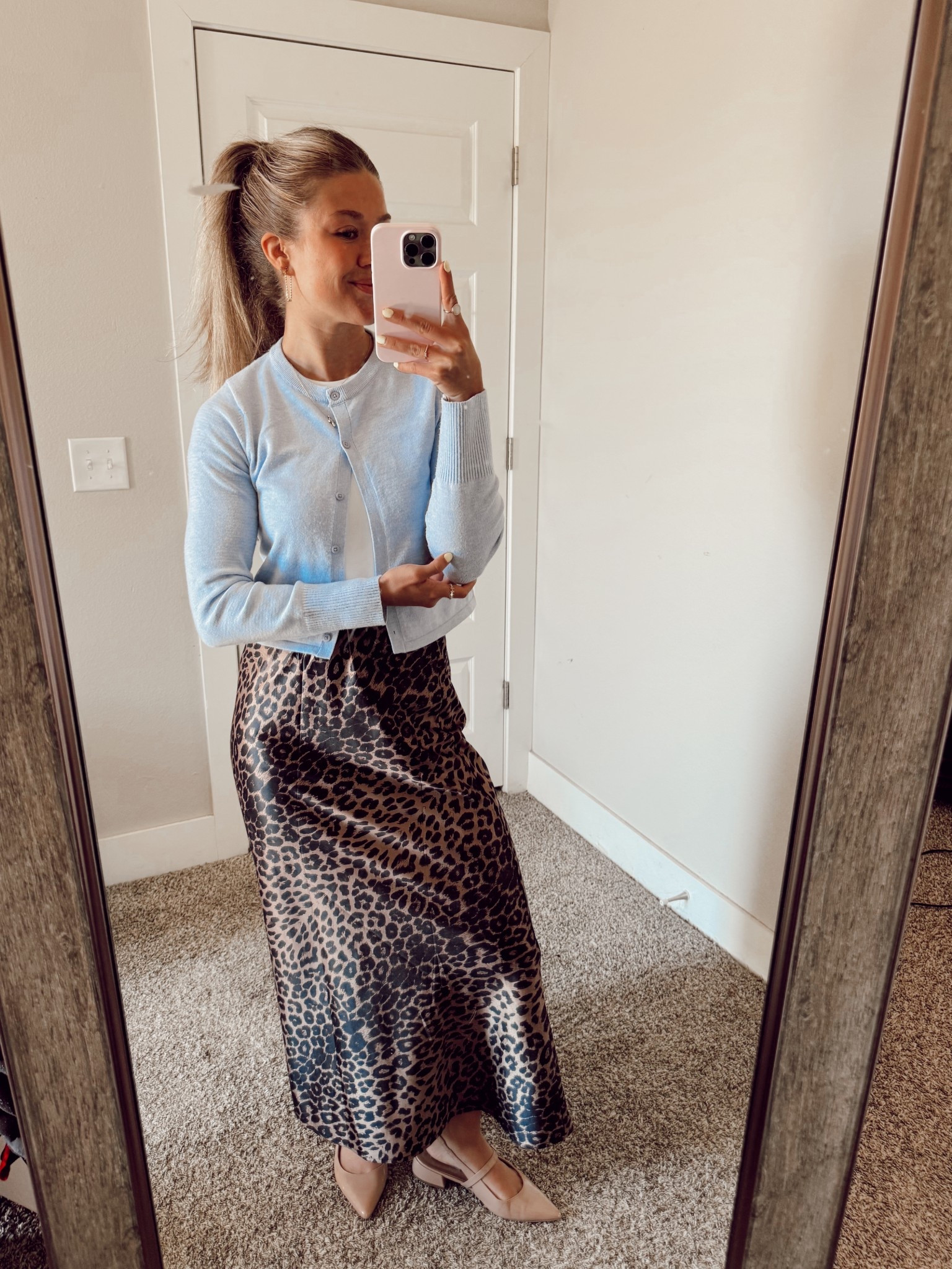 spring office outfit inspo | workwear | cheetah maxi skirt | office outfitt

#LTKShoeCrush #LTKStyleTip #LTKWorkwear