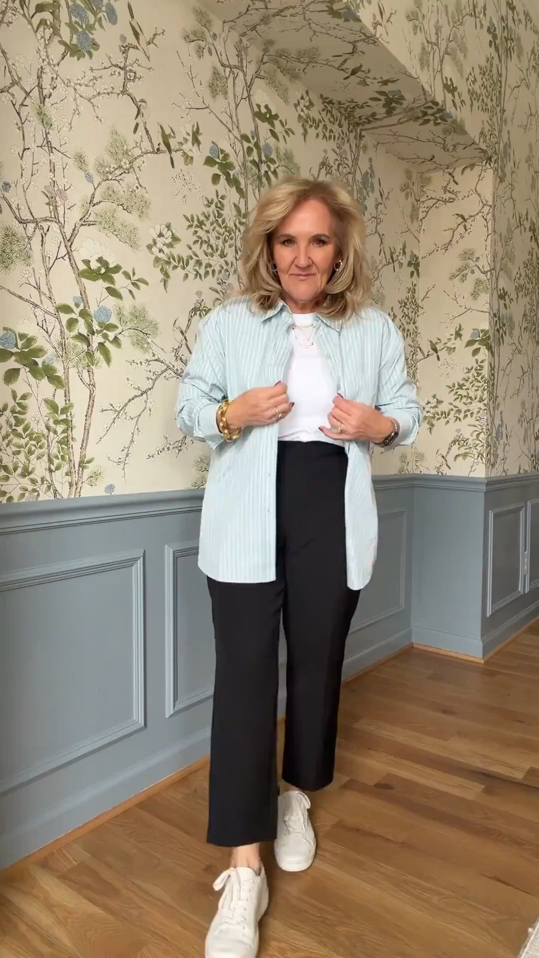 Favorite performance travel pieces by Athleta and theyre on the friends and family sale 30% off!! Linking some of my favorite pieces.
Pants I wear the 8 petite
This blouse and the white blouse I buy the small reg.
Classic white tennis shoes and they're really comfortable. 

 

#LTKOver40 #LTKSaleAlert #LTKTravel