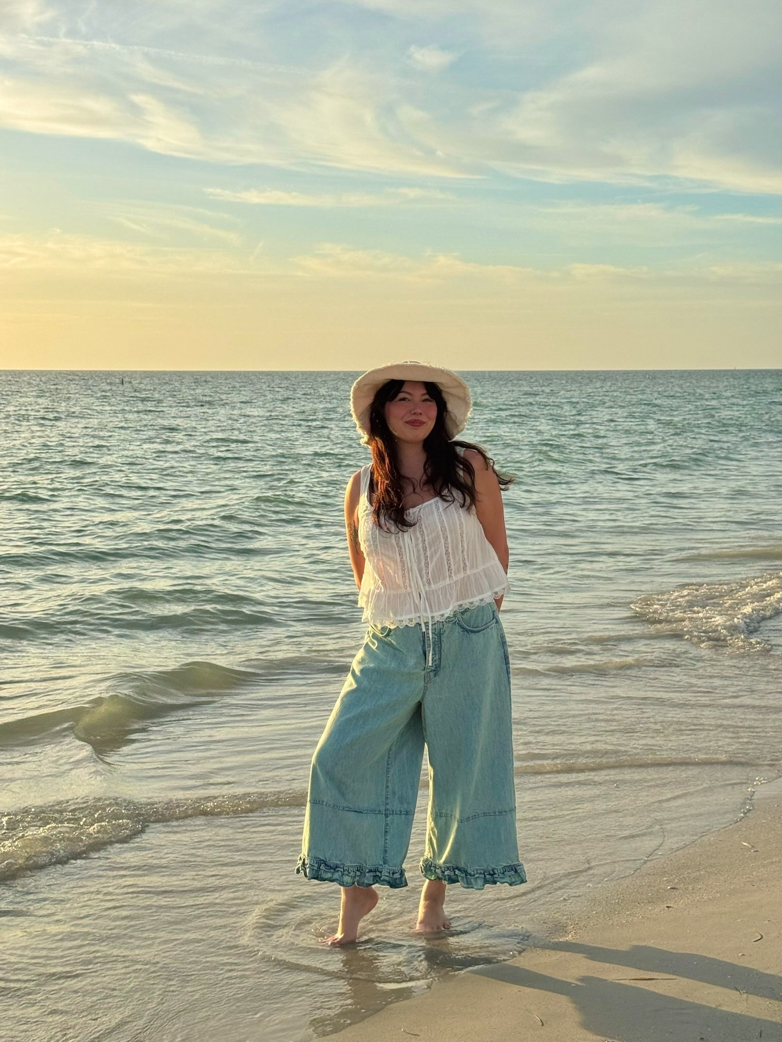 psa- I cut the elastic out of the top! made it 10x better IMO