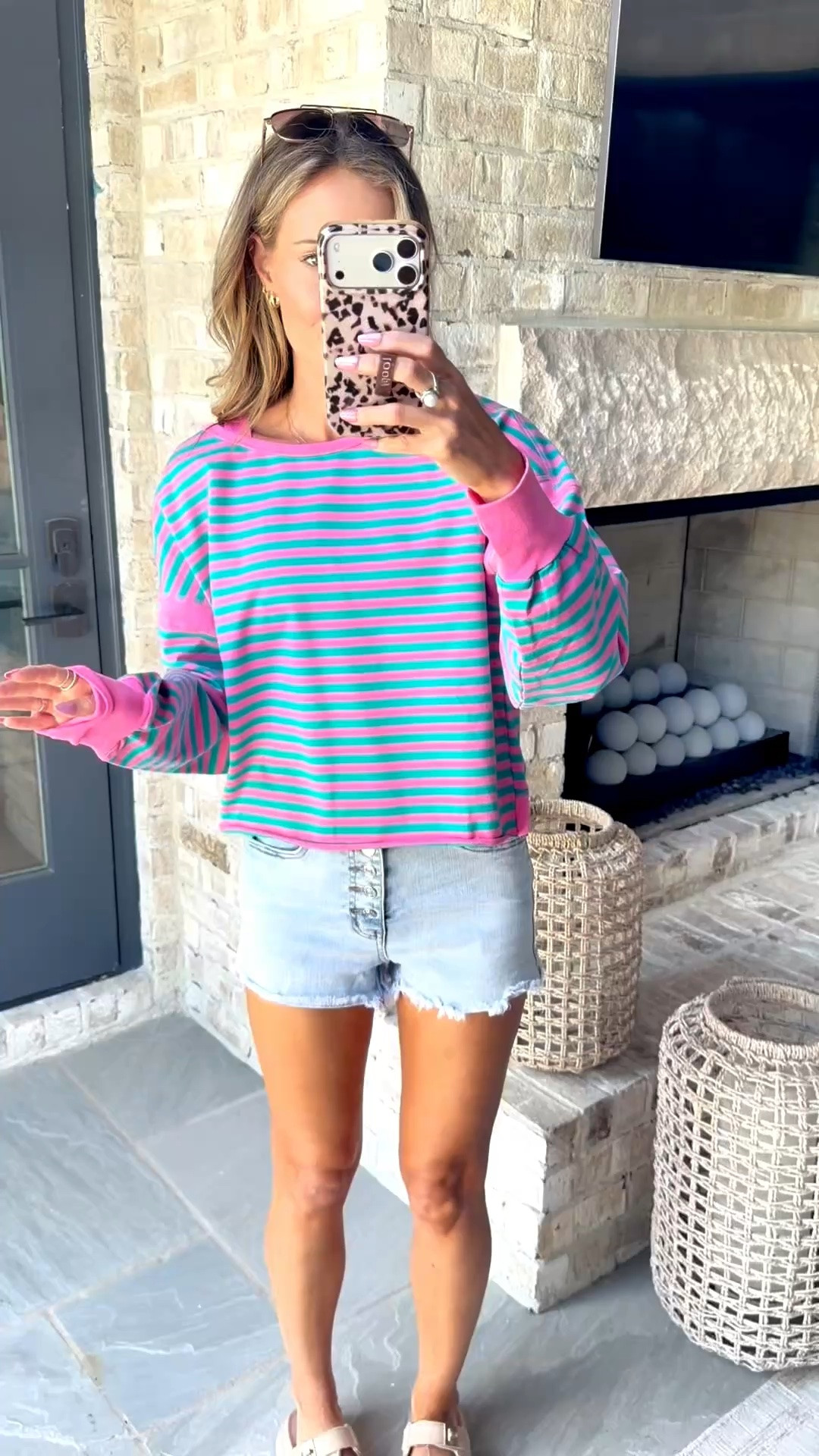 Cutie striped pullover🩷

#LTKootd #LTKgrwm #LTKSeasonal