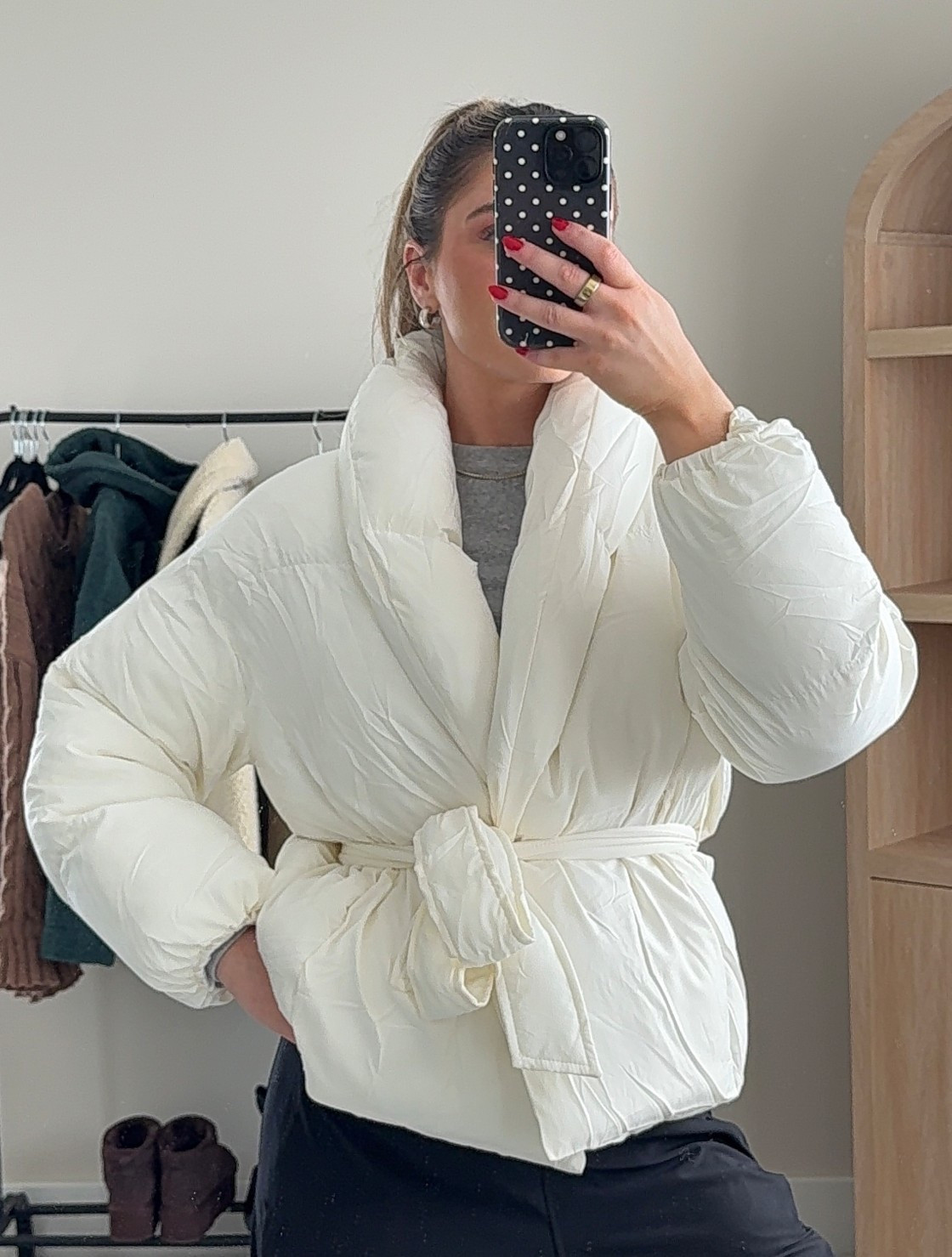 Little puffer coat🤍