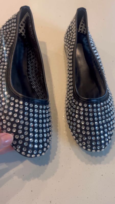 Amazon finds, Amazon shoes
The most amazing  rhinestone ballet flats. That are even better than my Mango ones! Run!!!🔥🔥 

"Helping You Feel Chic, Comfortable and Confident." -Lindsey Denver 🏔️ 


 #amazon #amazonfinds #amazonfashionfinds #amazonfashion #amazonstyle #amazondeals #founditonamazon Amazon prime day, Amazon early access sales, Amazon early access, early sales for Amazon, Amazon sale, Amazon, sales today, prime day, prime sales, Amazon home, Amazon sales today
