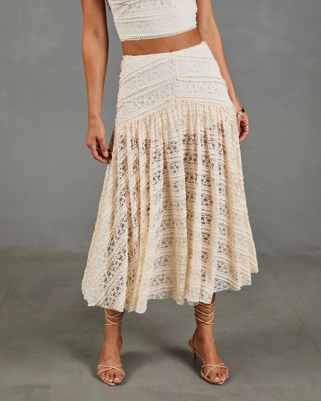Dewy Moment Ruffle Lace Maxi Skirt | VICI