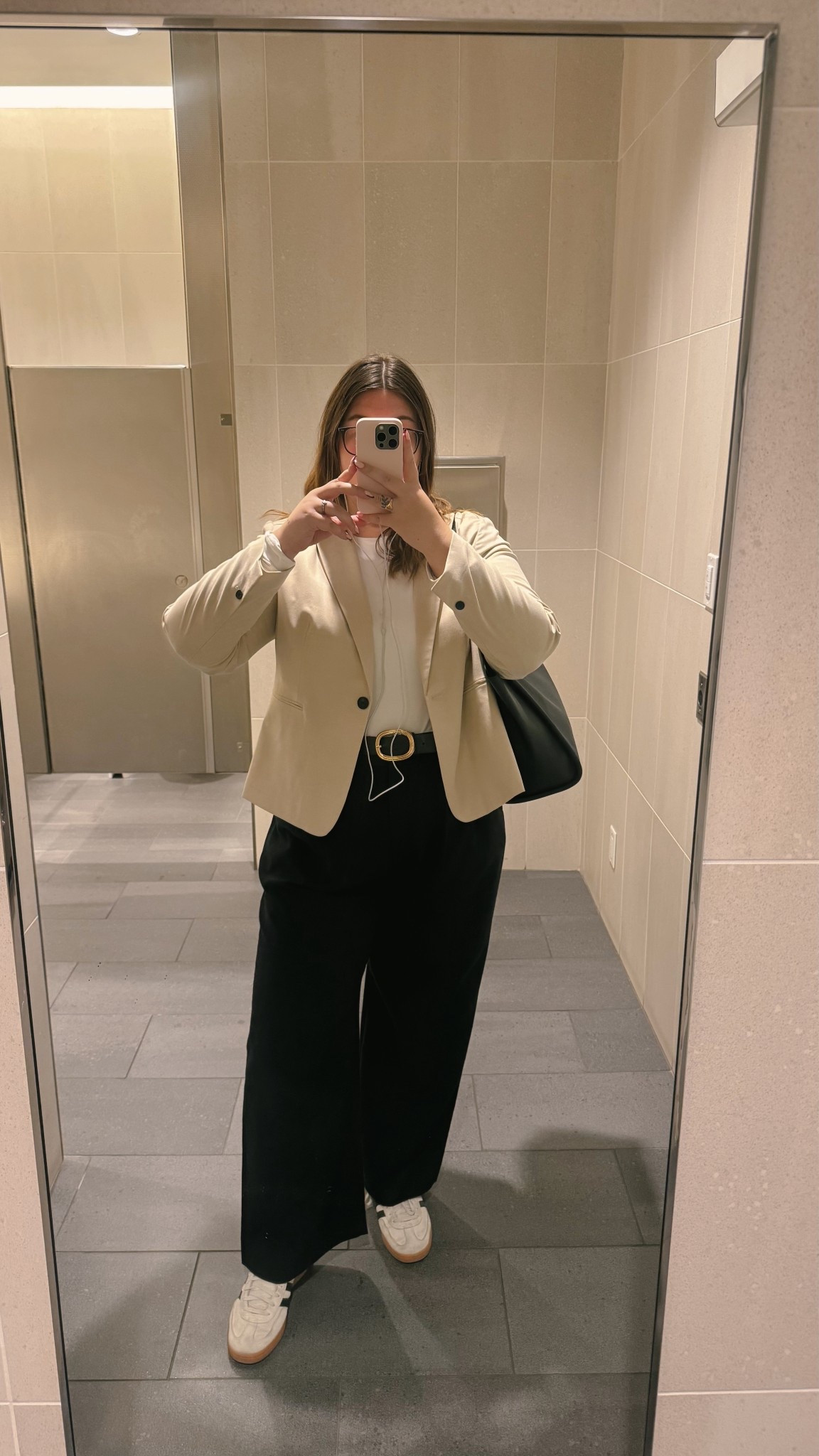 Monday workwear OOTD 👜

#LTKmidsize #LTKworkwear #LTKwinter