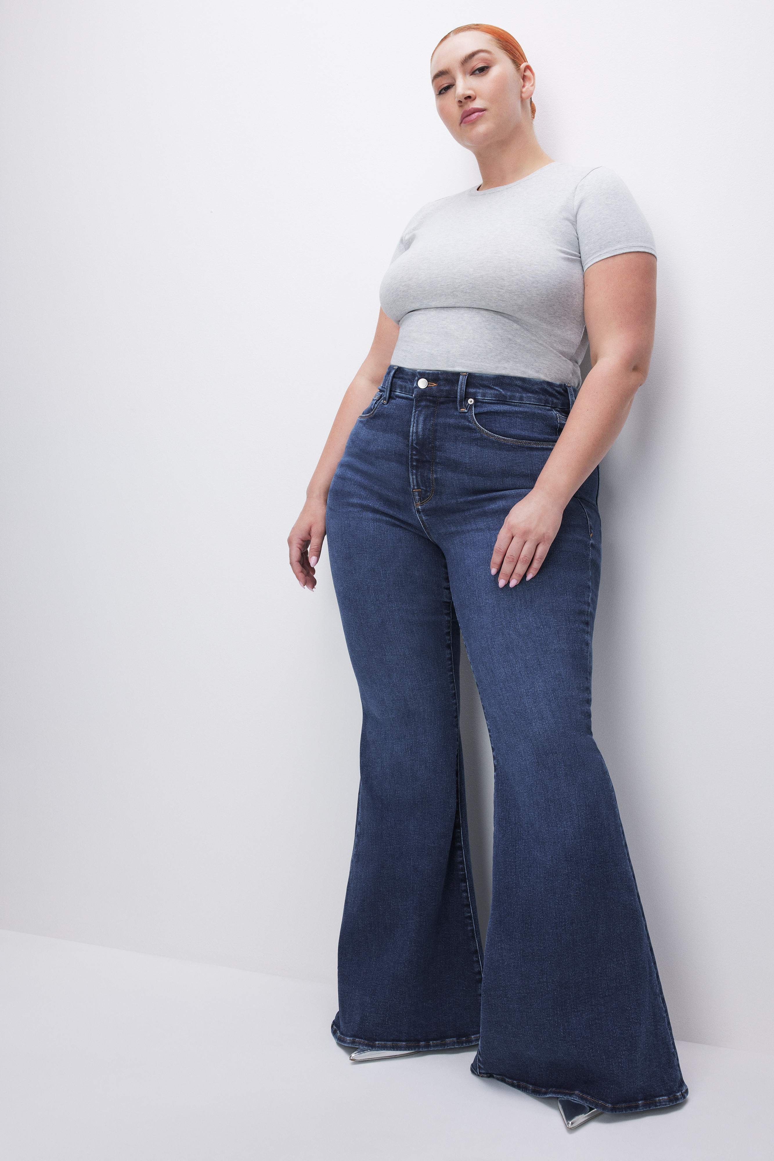 GOOD WAIST SUPER FLARE JEANS | Good American