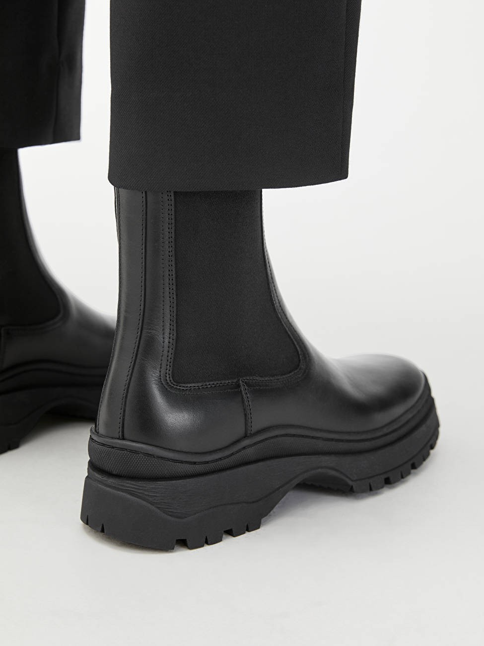 Klobige Lederstiefel | ARKET (US&UK)