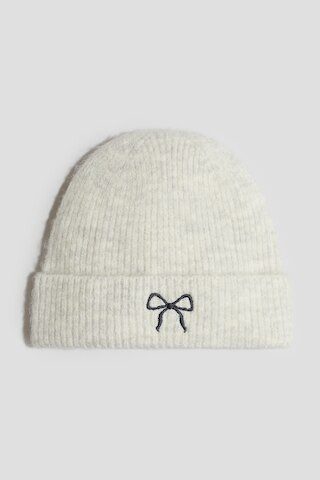 H & M - Beanie with Motif - Beige | H&M (US + CA)