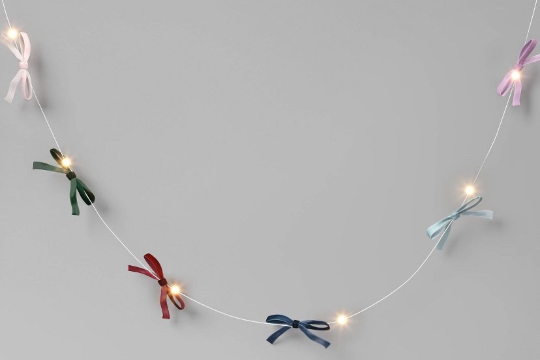The cutest Target bow holiday lights !!! 🎄🩷💡🩵 #Target 

#LTKHome #LTKGiftGuide #LTKHoliday