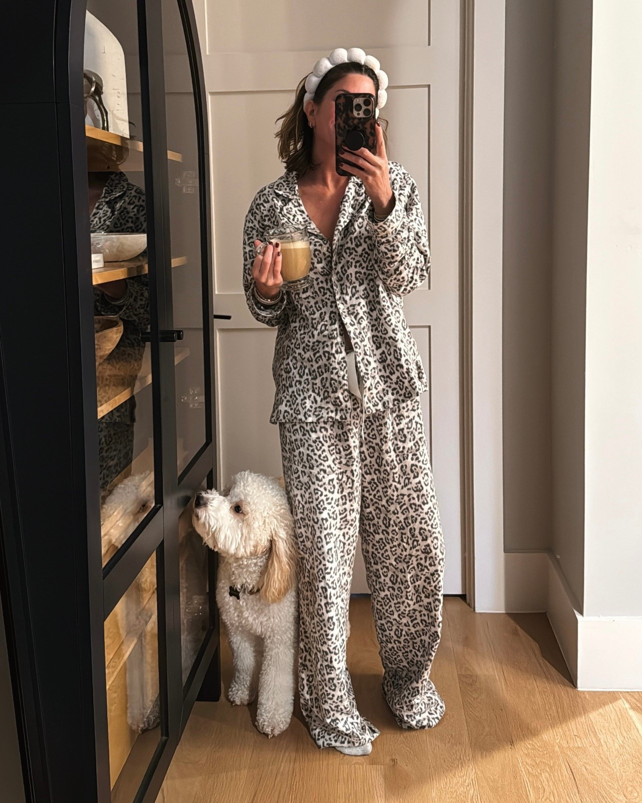 Loooove these pajamas!! On SALE for $35! Size small. 



#LTKFindsUnder50 #LTKGiftGuide #LTKHoliday