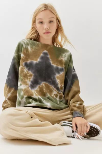 Urban Renewal Remade Star Dye Crew Neck Sweatshirt | Urban Outfitters (US and RoW)