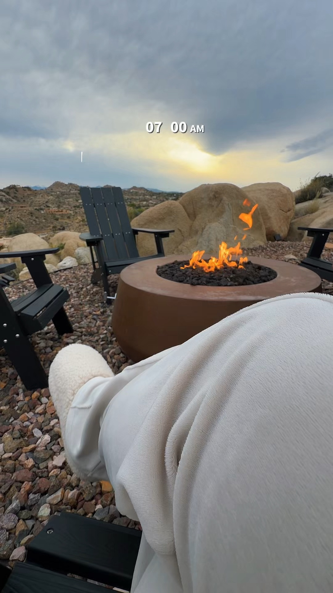 Desert mornings, slow living, and the kind of family moments you never want to rush ✨

Tucked in the quiet beauty of the desert, just minutes from Joshua Tree National Park!

A place to pause, breathe, and just be with the people you love 🌵✨

 #trip #airbnb #travelwithkids #lifestyle

#LTKdayinmylife #LTKTravel #LTKmomlife