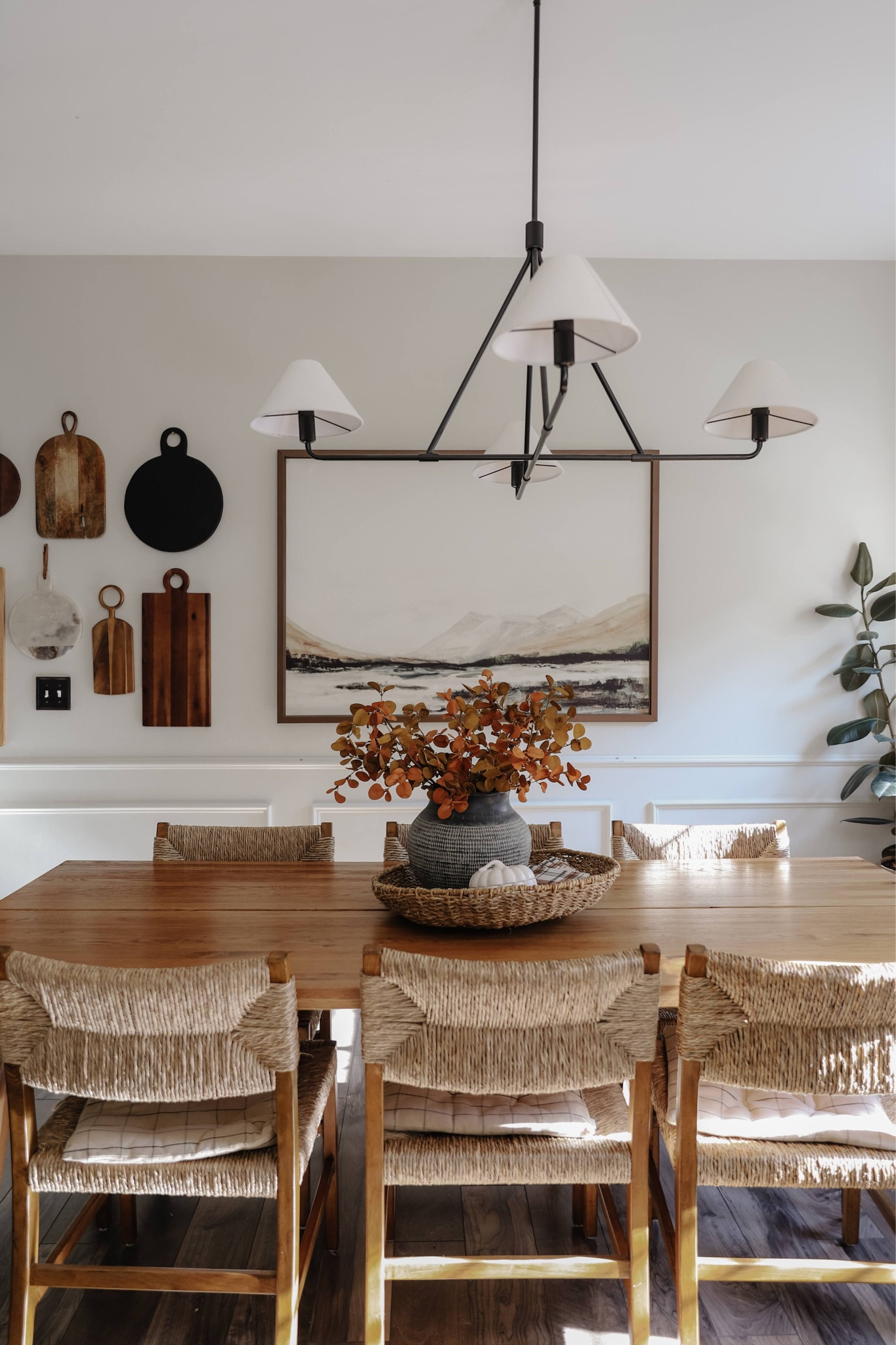 Fall dining room, dining room decor , modern chandelier 

#LTKSeasonal #LTKhome #LTKHalloween