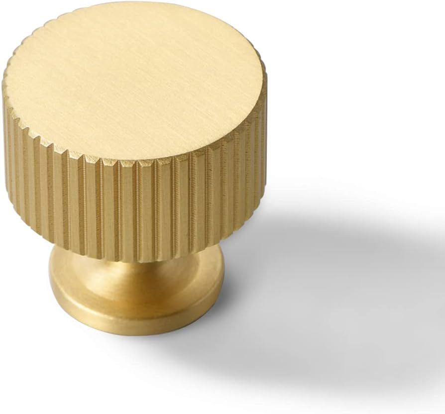 SALISENG- 5 Pack Solid Brass Kitchen Cabinet Knobs,Matt Gold Drawer Pulls, 1.1-Inch 28mm Diameter... | Amazon (US)