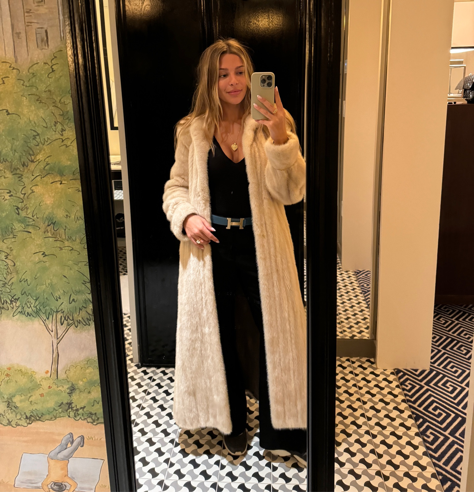 Airport outfit 

#LTKstyletip #LTKtravel #LTKSeasonal