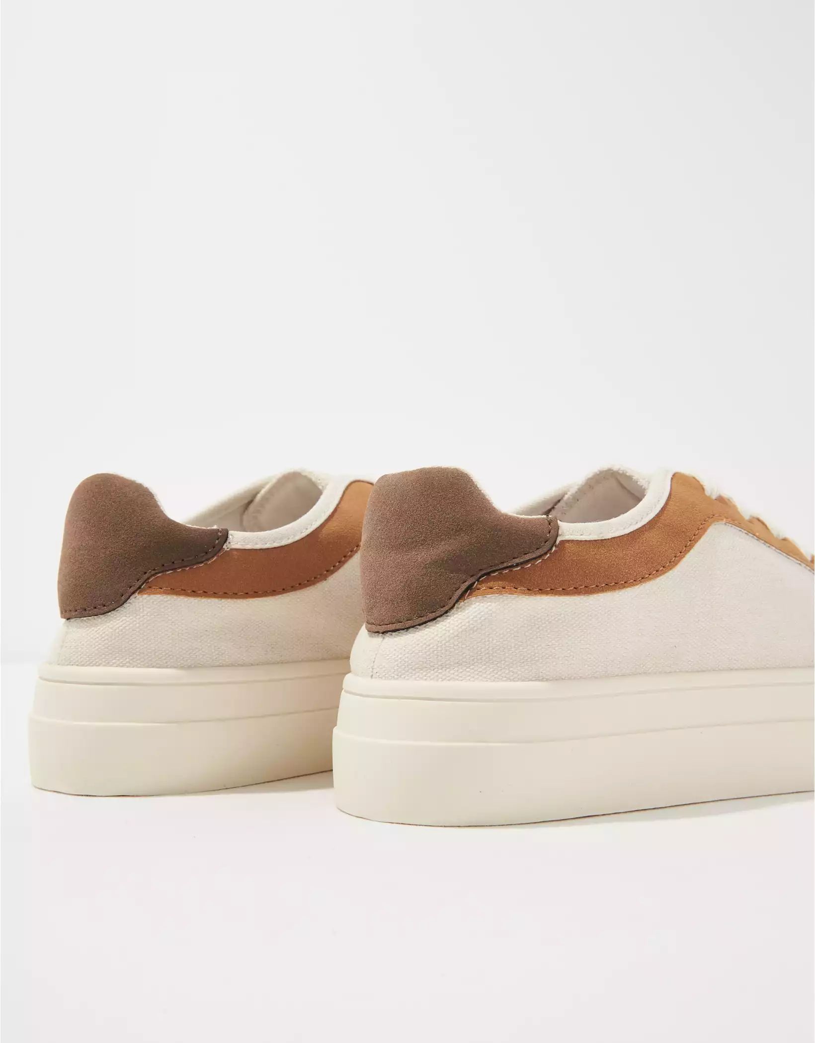 Sneakers | American Eagle Outfitters (US & CA)