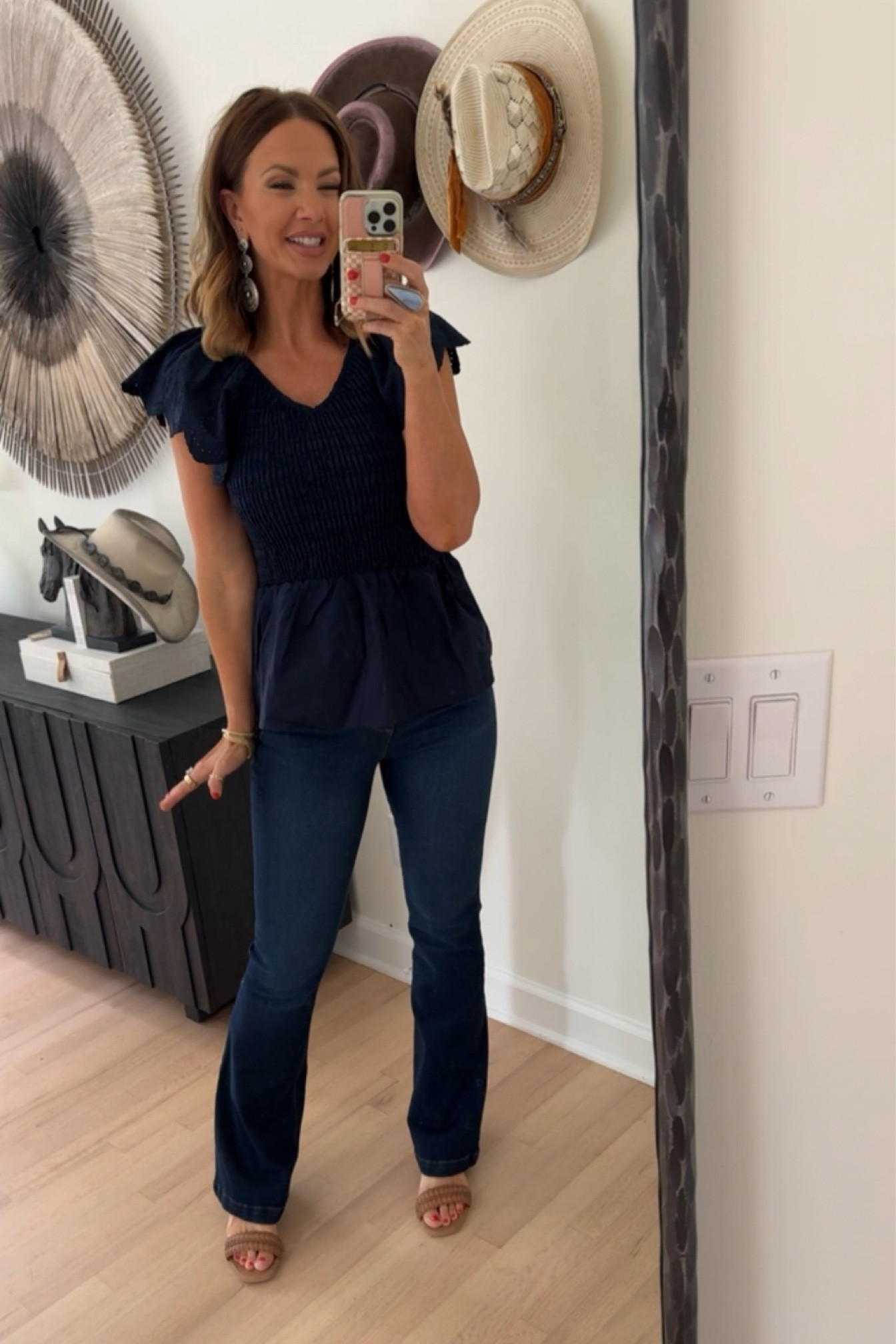 @walmartfashion does it again! i’m wearing a medium in top and size 6 in pants! everything feels TTS. #walmartpartner #walmartfashion 