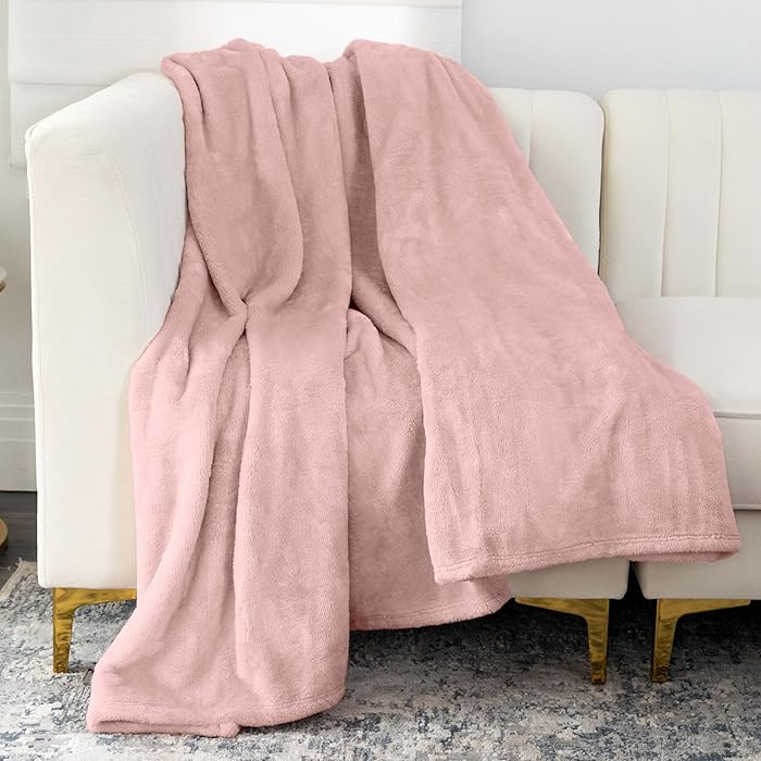Nicole Miller Oversized Plush Fleece Throw Blanket – Ultra Soft, Lightweight & Cozy – 60" x 7... | Amazon (US)