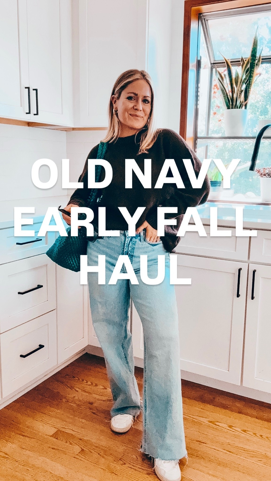New Old Navy Early Fall Haul!

Sizing info:
-mid rise utility pants: S petite
-striped snug tee: S
-chocolate brown jeans: 4 short
-brown cotton sweater: XS petite (runs big)
-teal puff sleeve sweatshirt: S petite 
-waffle knit tee: S
-pointelle polo: S

#LTKPetite #LTKSeasonal #LTKootd