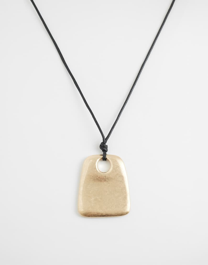 ASOS DESIGN corded necklace with statement pendant in gold tone-Multi | ASOS (Global)