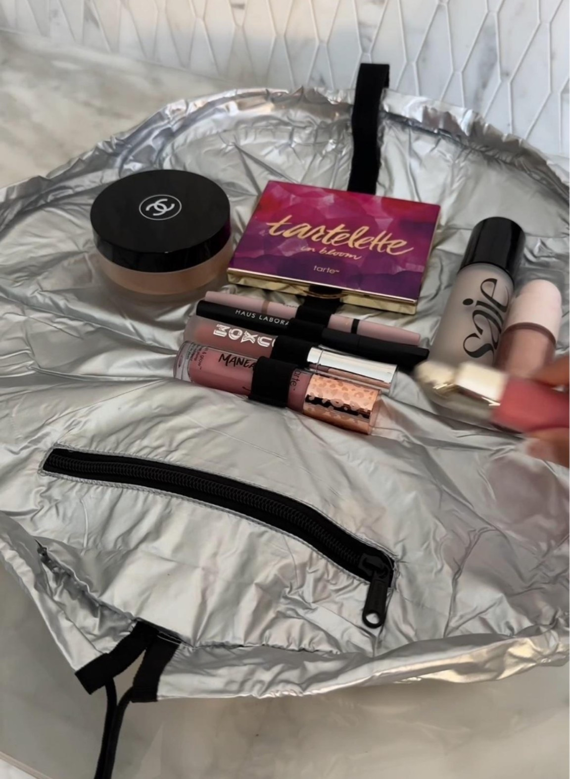 Scroll to shop!! Follow for more!! Xo! ✨

#LTKmomlife #LTKdayinmylife #LTKBeauty
