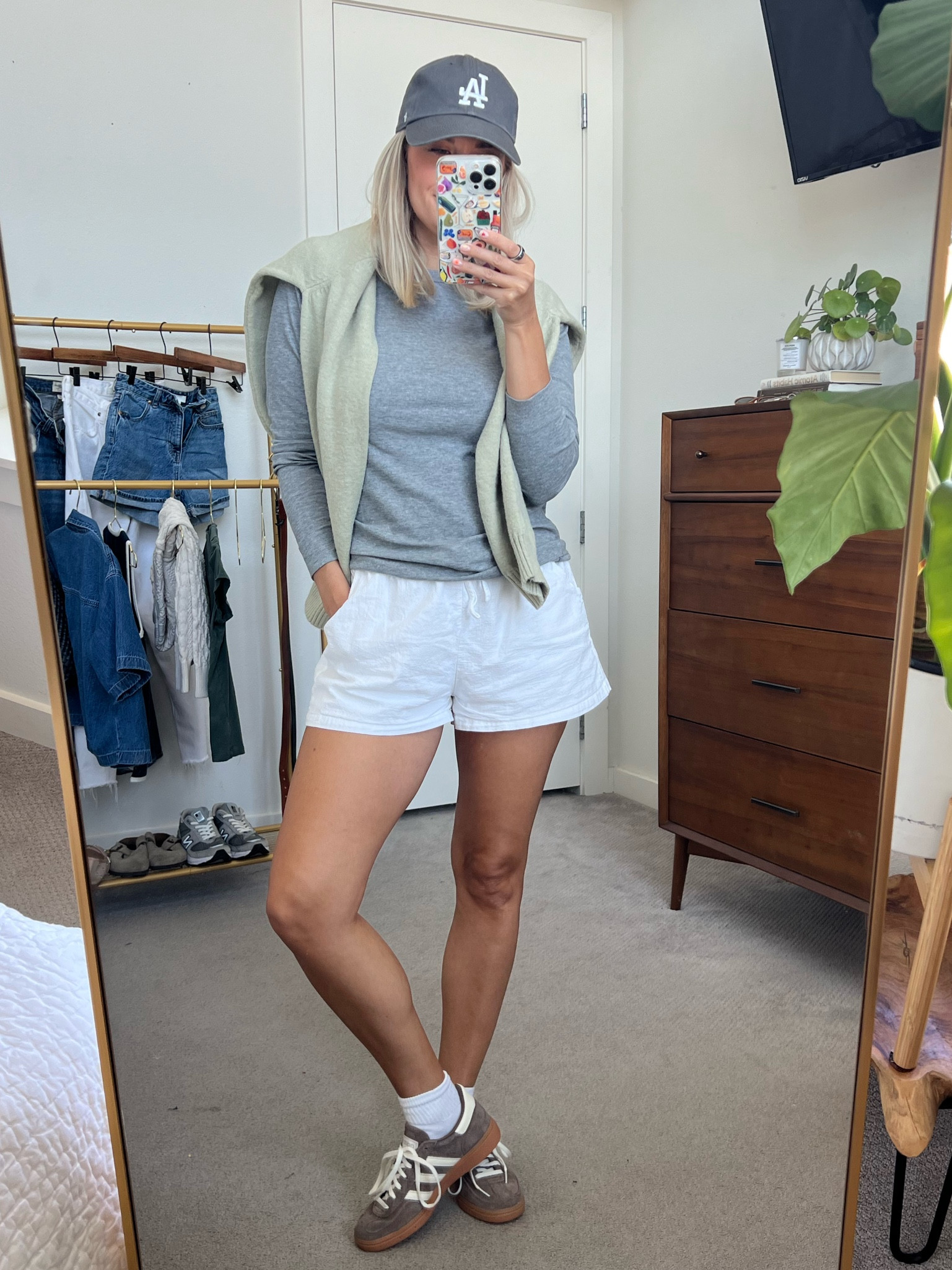 Fall Transition 

#LTKShoeCrush #LTKFindsUnder50 #LTKSeasonal