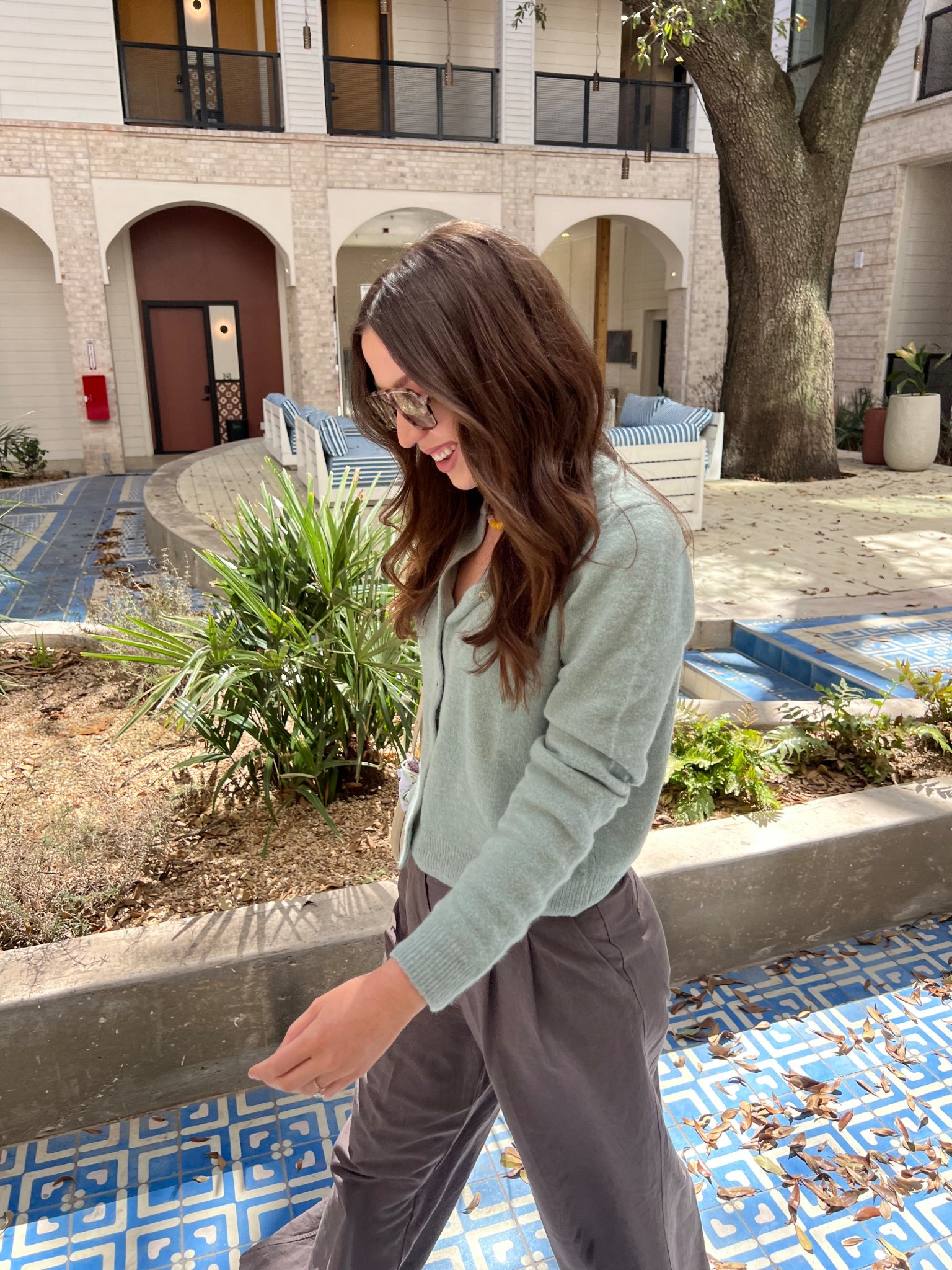 Outfit from the Spring ‘25 Capsule Wardrobe | Under $300

If you’re in need of a spring outfit refresh, this is for you! I’ve compiled a list of 7 items that can all be styled interchangeably. Simply pick a top, bottom & then accessorize ✨ 

All capsule items & outfit combinations will be saved to my ‘Spring Capsule’ collection here on LTK. 

#ltku #ltksalealert #ltkfindsunder50 #ltkfindsunder100 #ltkstyletip #ltkshoecrush #ltkseasonal 