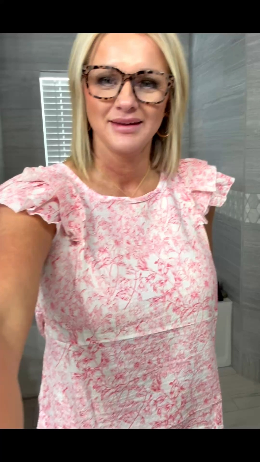 This top is ADORABLE!!  The back…O M G!!!

#LTKgrwm #LTKmomlife #LTKootd