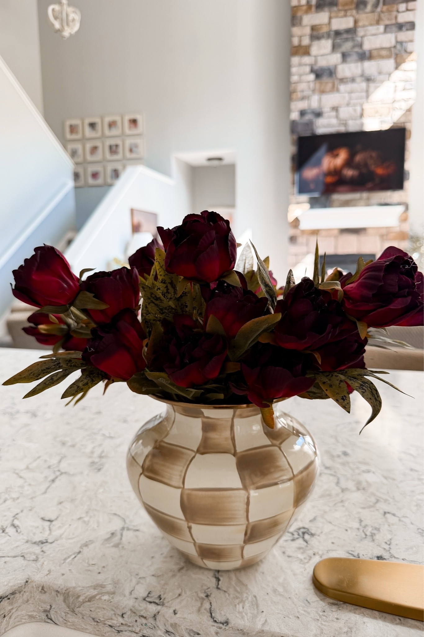 Fall floral arrangement

#LTKHome #LTKSeasonal #LTKdayinmylife
