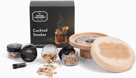 Vintage Mixologist Cocktail Smoker with 4 Pack of Smoking Chips | Oak, Cherry, Apple, and Hickory... | Amazon (US)