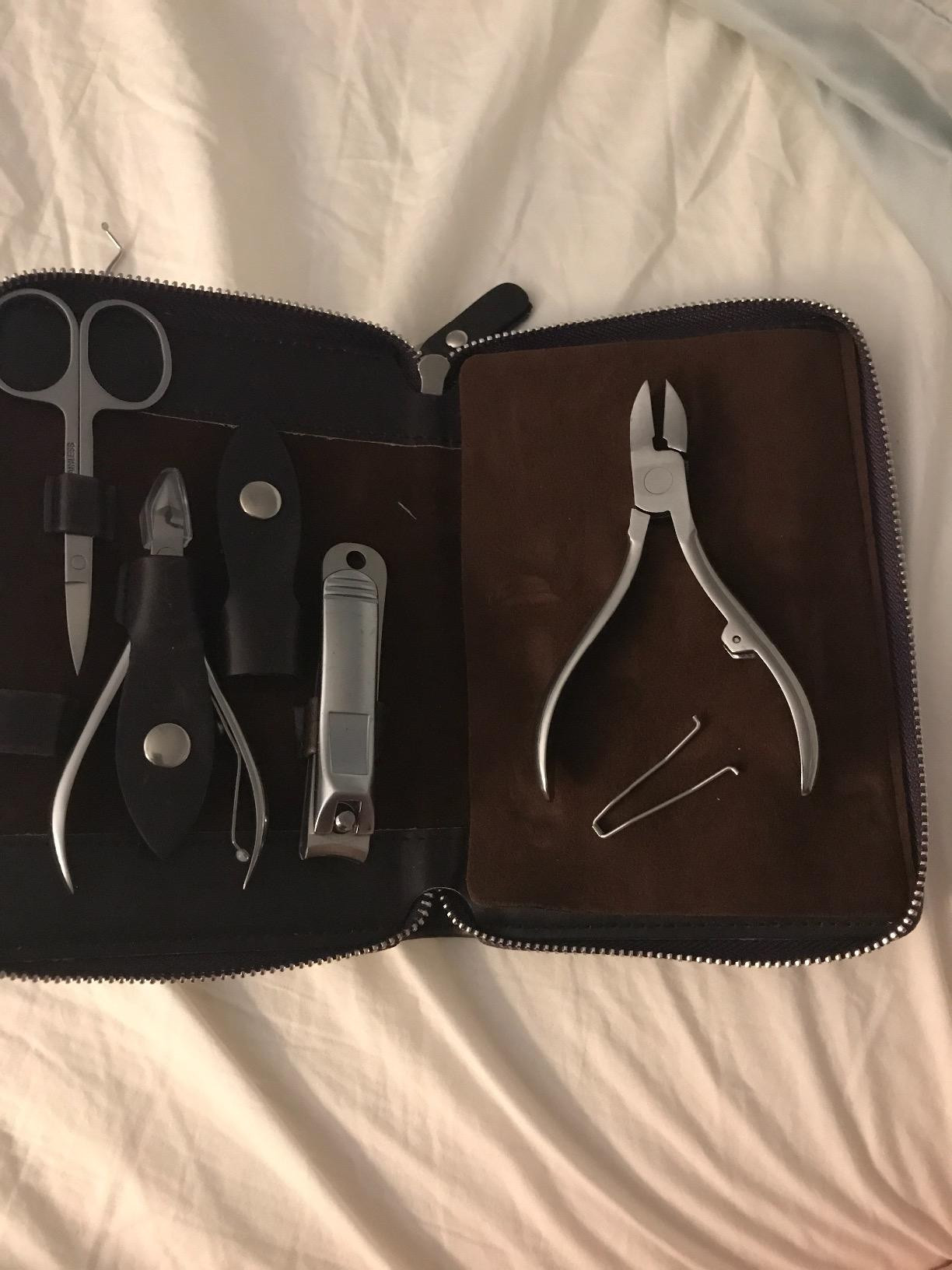 Manicure Set, FAMILIFE Professional Manicure Kit Nail Clippers Set 11 in 1 Stainless Steel Pedicu... | Amazon (US)