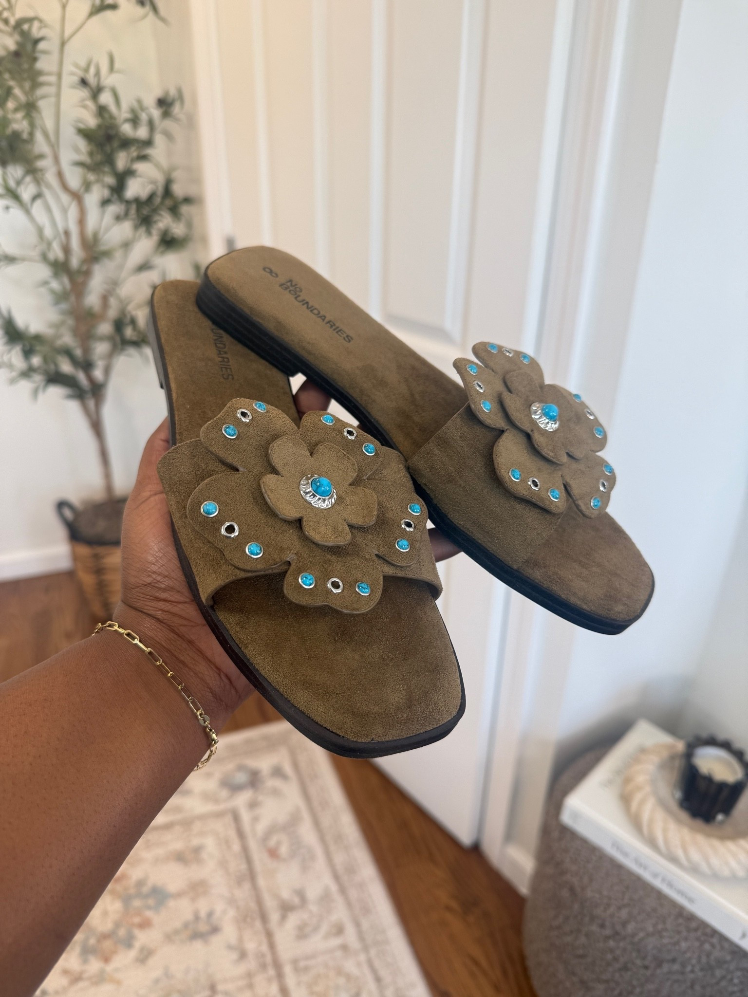 No Boundaries sandals

#LTKPlusSize #LTKSeasonal