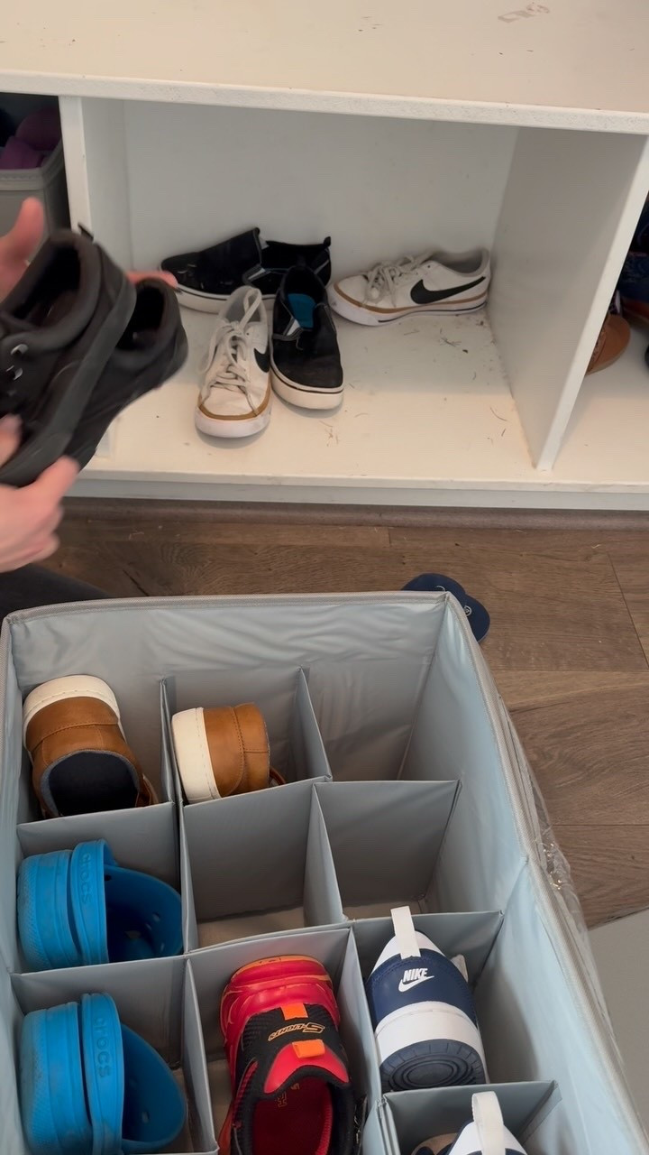 Back-to-school organizing mode 👟✨ Finally getting the shoe chaos under control! I love that the adjustable dividers can be customized to fit everything from sandals and sneakers to taller boots.

Comment SHOE for link + get your entryway organized for back to school!

#BackToSchoolOrganization #HomeOrganization #ShoeOrganization #OrganizedHome #BackToSchoolHacks