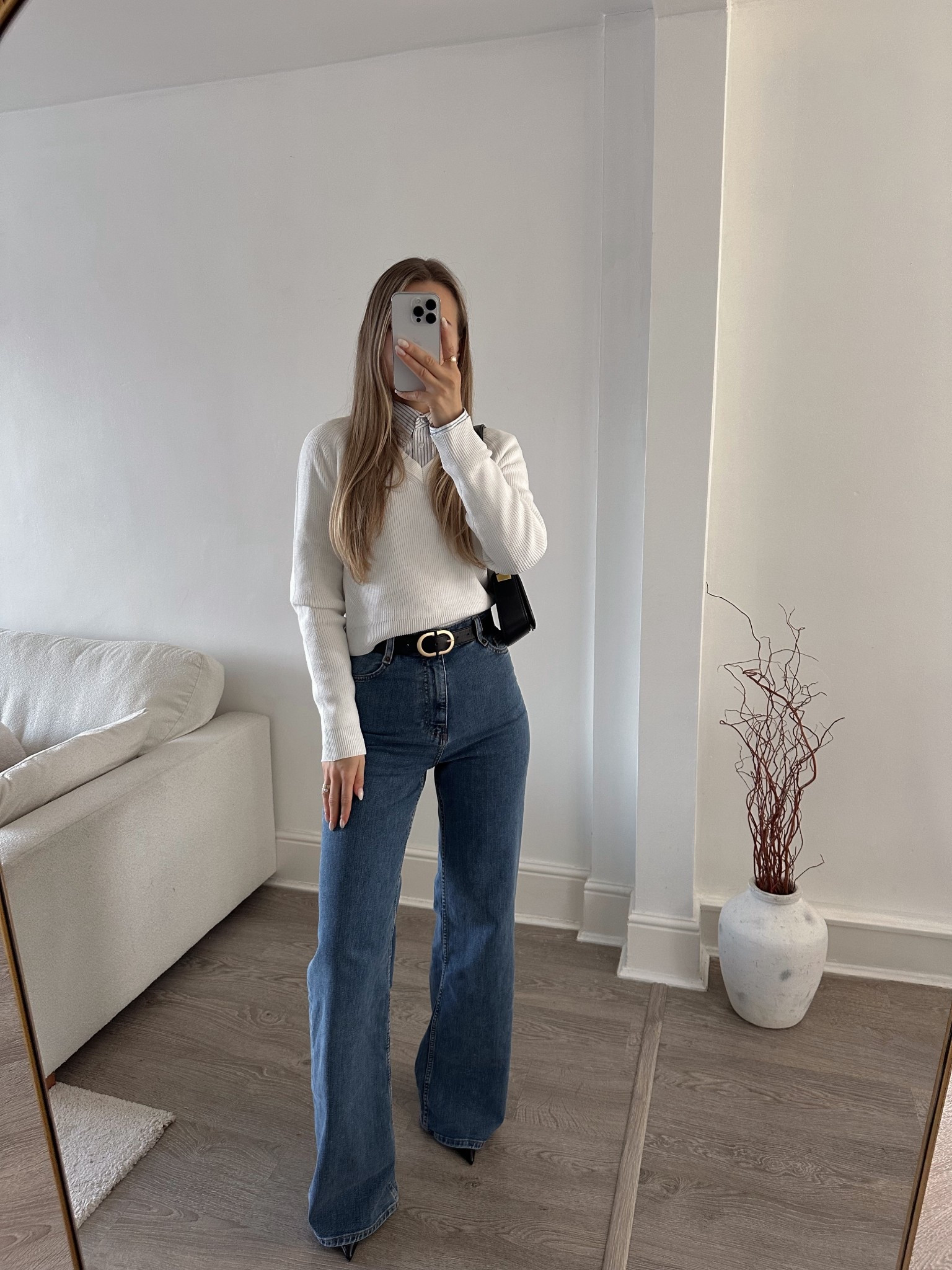 White, blue & denim 🤍
Spring layers, but make it chic ✨

#LTKjeans #LTKspring #LTKuk